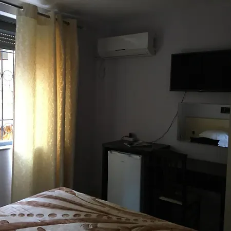 M&s Guest house 3*